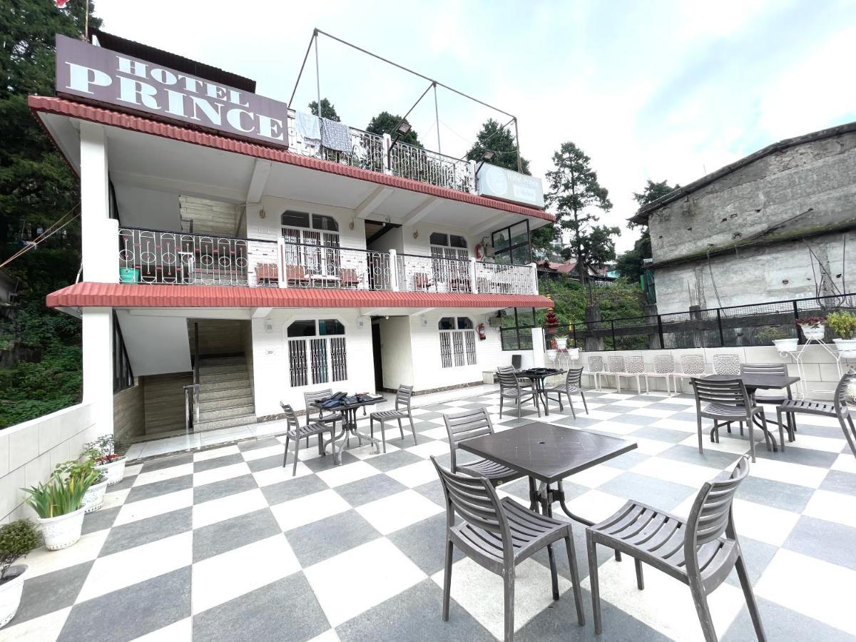 Hotel Prince ! Nainital Mall Road-Prime-Location In-Front-Of-Naini-Lake Hygiene-And-Spacious-Room Dış mekan fotoğraf